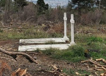 Τέως βασιλιάς Κωνσταντίνος: Εικόνες εγκατάλειψης στο Τατόι