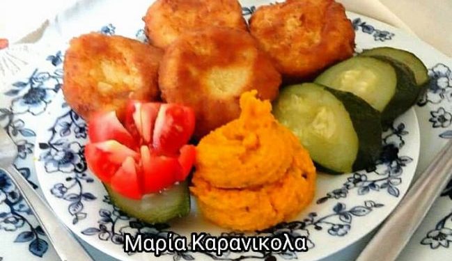 Κροκέτες κοτόπουλου με πουρέ καροτιού