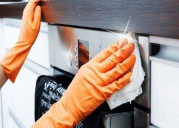 Έτσι θα καθαρίσεις την κουζίνα σου φθηνά, αποτελεσματικά και με φυσικό τρόπο!