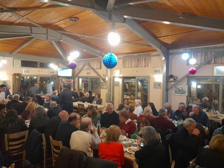 Τσικνοπέμπτη με τον σύλλογο φίλων Σιδηροδρόμου Τρικάλων