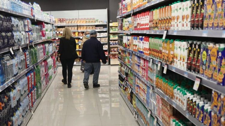 Market Pass: Πότε θα ξεκινήσουν οι πληρωμές – Οι δικαιούχοι και τα ποσά