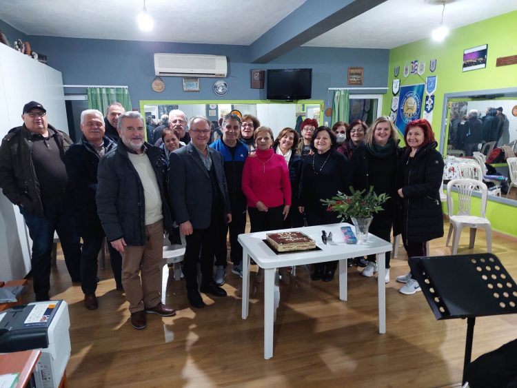 Γλέντι και χορός στην κοπή πίτας της “Τρίκκης”