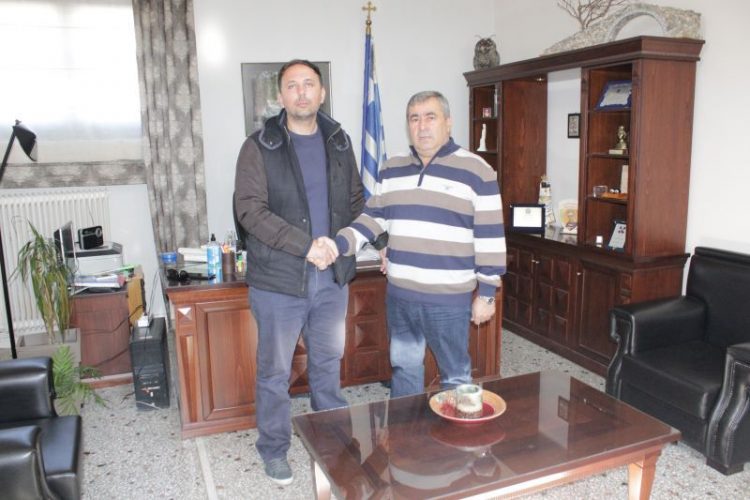 Ο Αποστόλης Ευαγ. Γαλάνης με την παράταξη Μαράβα