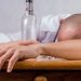 Μεθυσμένος νεαρός στη Βρετανία πλήρωσε κατά λάθος 650 ευρώ για ένα «βρώμικο»