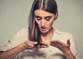 Τι φταίει στη διατροφή σας αν λεπταίνουν οι τρίχες στο κεφάλι σας και σπάνε πιο εύκολα