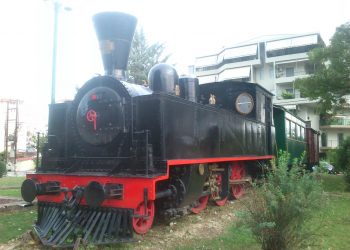 Παράσταση διαμαρτυρίας από τους φίλους του τρένου στο γραφείο του Δημάρχου Τρικκαίων για τον καρβουνιάρη