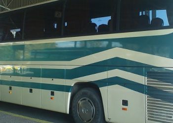 Θρίλερ σε λεωφορείο των ΚΤΕΛ – Πανικός όταν κατέρρευσε ο οδηγός του
