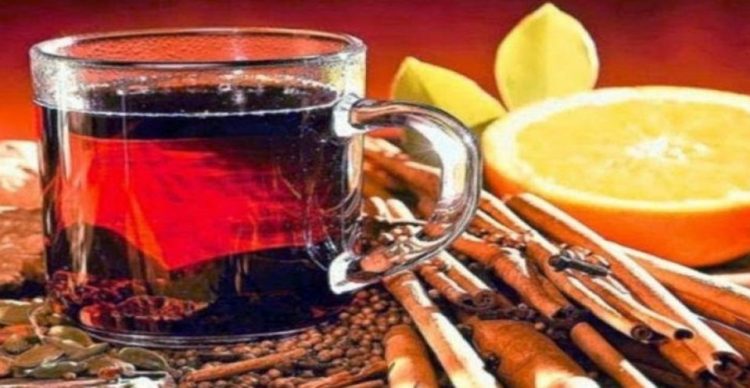 Φυσικό λιποδιαλυτικό: Φτιάξτε το μόνοι σας σε λίγα λεπτά και ξεχάστε τα περιττά κιλά