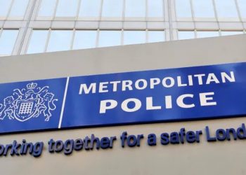 Βρετανία: 30 χρόνια κάθειρξη σε πρώην αστυνομικό για σεξουαλικά εγκλήματα
