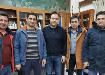 Εθιμοτυπικά στον Δήμαρχο Τρικκαίων το νέο ΔΣ του σωματείου των τρικαλινών πυροσβεστών