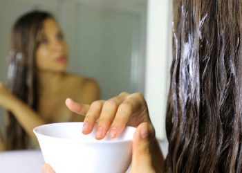 Σπιτικές μάσκες μαλλιών για βαμμένα μαλλιά