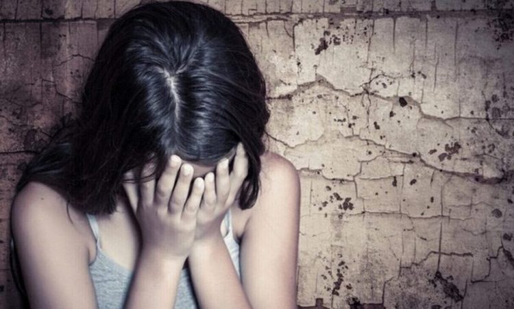 Βοιωτία: Συνελήφθησαν τρεις ανήλικοι μαθητές για το βιασμό 13χρονης