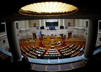 Βουλή: Φαρσέρ «χτύπησε» και τους 300 – Τι έγραφε η ψεύτικη επιστολή