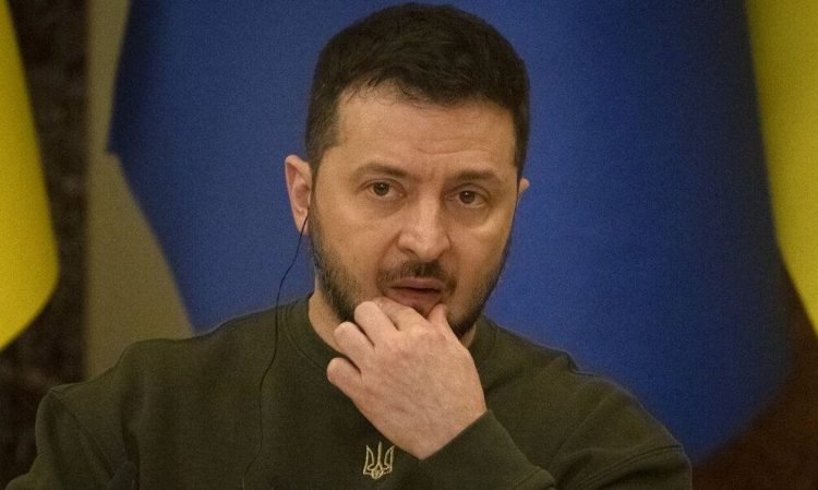 Ζελένσκι: Το «σπαρτιατικό» δωμάτιο στο οποίο ζει μετά την εισβολή της Ρωσίας