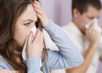 Το ζουμερό φρούτο που θωρακίζει την άμυνα και προφυλάσσει από το κρυολόγημα