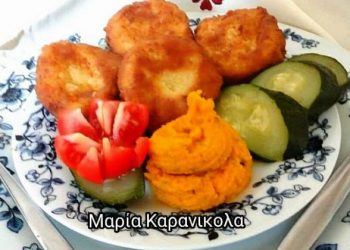 Κροκέτες κοτόπουλου με πουρέ καροτιού