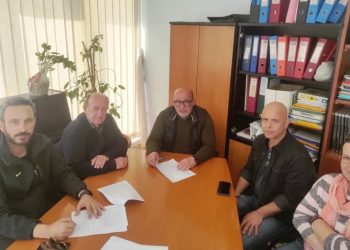 Υπογραφή σύμβασης έργου «Αναβάθμιση κοινοχρήστων χώρων Τ.Κ. Ταξιαρχών»