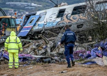Η ώρα της απολογίας για τον επιθεωρητή του ΟΣΕ – Πολιτική κόντρα για το ακαταδίωκτο της επιτροπής
