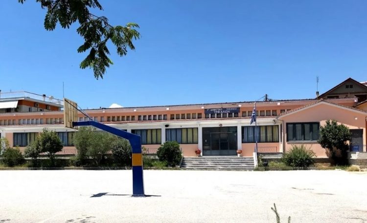 Νέοι χώροι υγιεινής στο 7ο Δημοτικό Σχολείο Τρικάλων