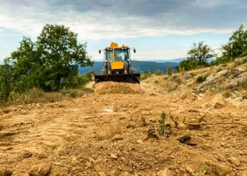 Μεγάλο έργο αγροτικής οδοποιίας στα χωριά του Δ. Τρικκαίων