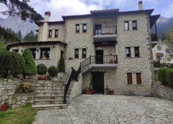 Πωλειται ξενοδοχειακή μονάδα 10 δωματίων στην Ελατη Τρικάλων