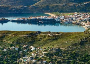 Άνδρος: Το νησί των νερών και των γεύσεων