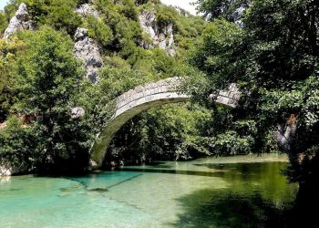 Απόδραση στη φύση: 5 προορισμοί για να απολαύσουμε το ανοιξιάτικο τοπίο