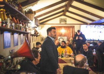 Η μεγάλη συγκέντρωση του Γιώργου Ηλιάδη στους Γόμφους δείχνει τη δυναμική του ΠΑΣΟΚ και της δικής του υποψηφιότητας