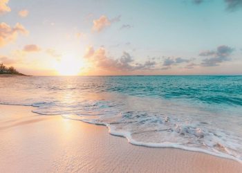 Tripadvisor: Δύο ελληνικές παραλίες στις 25 καλύτερες του κόσμου