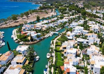 Πόρτο Ύδρα: Η μαγευτική «Βενετία της Ελλάδας»