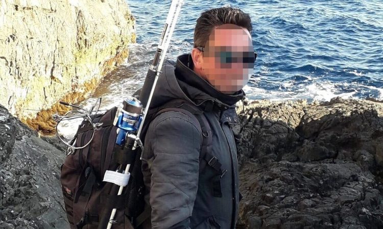 Ηλιούπολη: Ψάχνουν αν βίαζε μέχρι σήμερα ο προπονητής Τάε Κβον Ντο – Τα πρώτα λόγια της μητέρας του