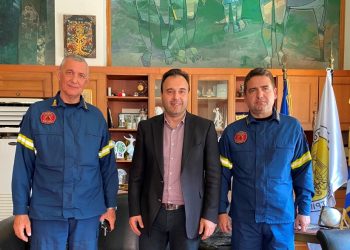 Στον Δήμαρχο Τρικκαίων νέοι διοικητές πυροσβεστικών υπηρεσιών στο νομό Τρικάλων