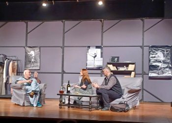 Η συνάντηση… του Τρικαλινού κοινού με τον Γιώργο Κιμούλη σε μια υπέροχα ανατρεπτική παράσταση