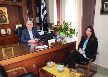Επίσκεψη της βουλευτή Κατερίνας Παπακώστα στη Διεύθυνση Πρωτοβάθμιας Εκπαίδευσης Τρικάλων