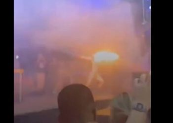 Coachella Festival: Ακροβάτισσα έπεσε στο «κενό» την ώρα της συναυλίας