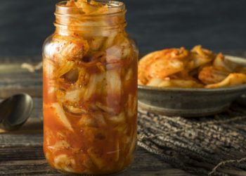Τι είναι το κίμτσι που ακούτε συνέχεια στο Masterchef και πως επηρεάζει την υγεία