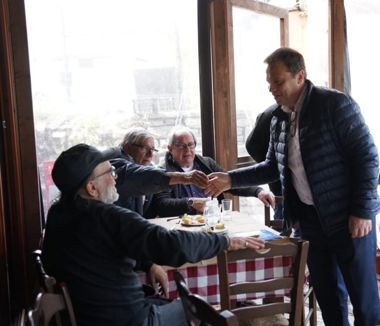 Μια γροθιά όλοι με τον Θανάση Λιούτα στα ορεινά των Μετεώρων
