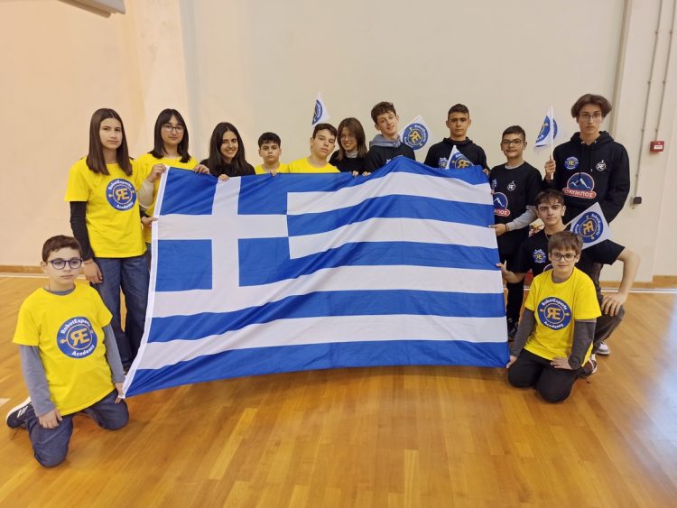 Μετάλλια για την Ελλάδα από τους RobotExperts στην Ολυμπιάδα Ρομποτικής