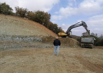 Το δρόμο από Βλαχάβα προς Φλαμπουρέσι βελτιώνει η Περιφέρεια Θεσσαλίας