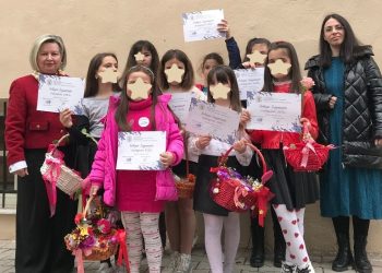 Με χαρά και καμάρι οι Λαζαρίνες του ΚΔΑΠ «ΣΤΑΘΜΟΣ» του Δ. Τρικκαίων