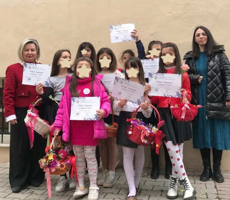 Με χαρά και καμάρι οι Λαζαρίνες του ΚΔΑΠ «ΣΤΑΘΜΟΣ» του Δ. Τρικκαίων