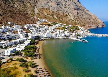 Καλοκαίρι στο Αιγαίο: Προτάσεις και εικόνες για τις πιο τέλειες διακοπές