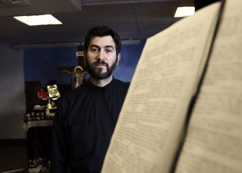Κιβωτός του Κόσμου: Η αντίδραση της πρεσβυτέρας για την ποινική δίωξη του πατέρα Αντώνιου