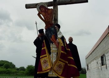 Για πρώτη φορά η ακολουθία της Αποκαθηλώσεως στον Ι.Ν. Ζωοδόχου Πηγής Σαραγίων