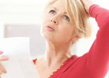 Εμμηνόπαυση: 8 φυσικοί τρόποι ανακούφισης των συμπτωμάτων