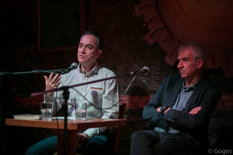 Με επιτυχία η παρουσίαση του βιβλίου του Νίκου Μαραντζίδη “ΣΤΗ ΣΚΙΑ ΤΟΥ ΣΤΑΛΙΝ– μία παγκόσμια ιστορία του ελληνικού κομμουνισμού”