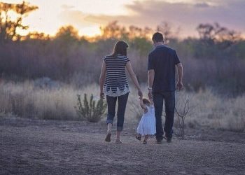 Επίδομα παιδιού: Πώς θα κάνετε αίτηση – Τι πρέπει να προσέξουν οι δικαιούχοι