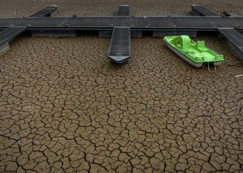 Καταλονία: Αντιμέτωπη με ιστορική ξηρασία – «Αποθηκεύουμε νερό σε μπουκάλια»