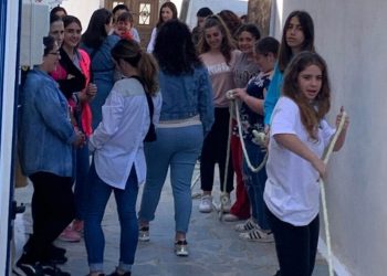 Κάρπαθος: Το ιδιαίτερο έθιμο που χωρίζει ένα χωριό στα δύο