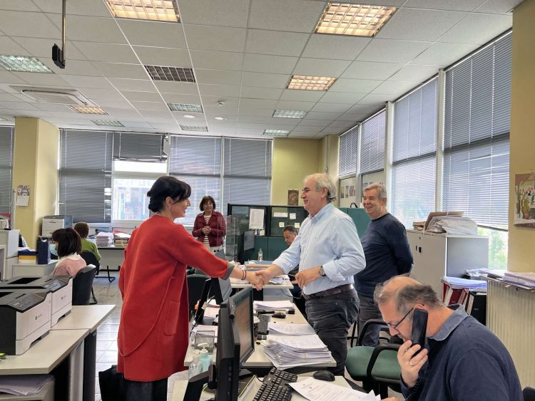 Ζεστή κι ανθρώπινη επικοινωνία στις περιοδείες της Μαρίνας Κοντοτόλη